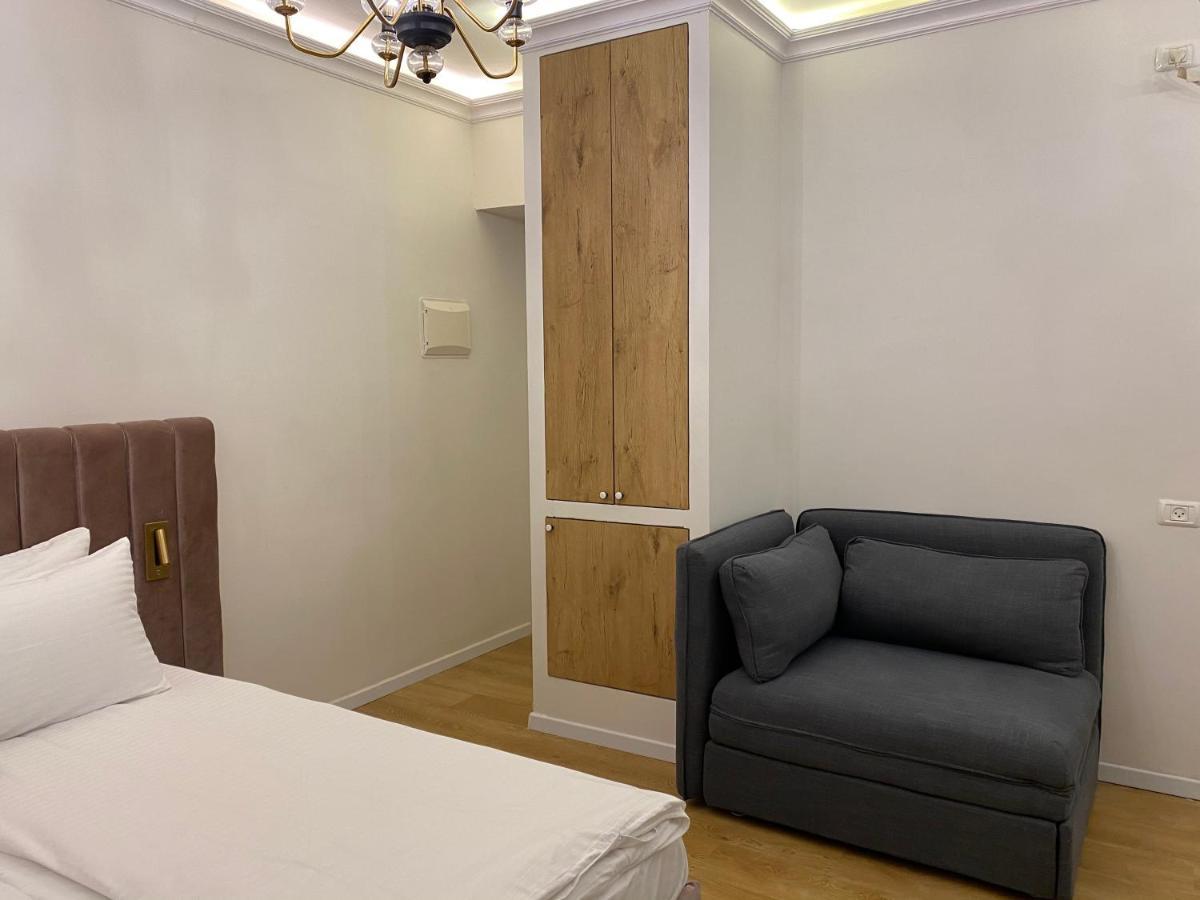 Rothschild Room Petach Tikva ภายนอก รูปภาพ