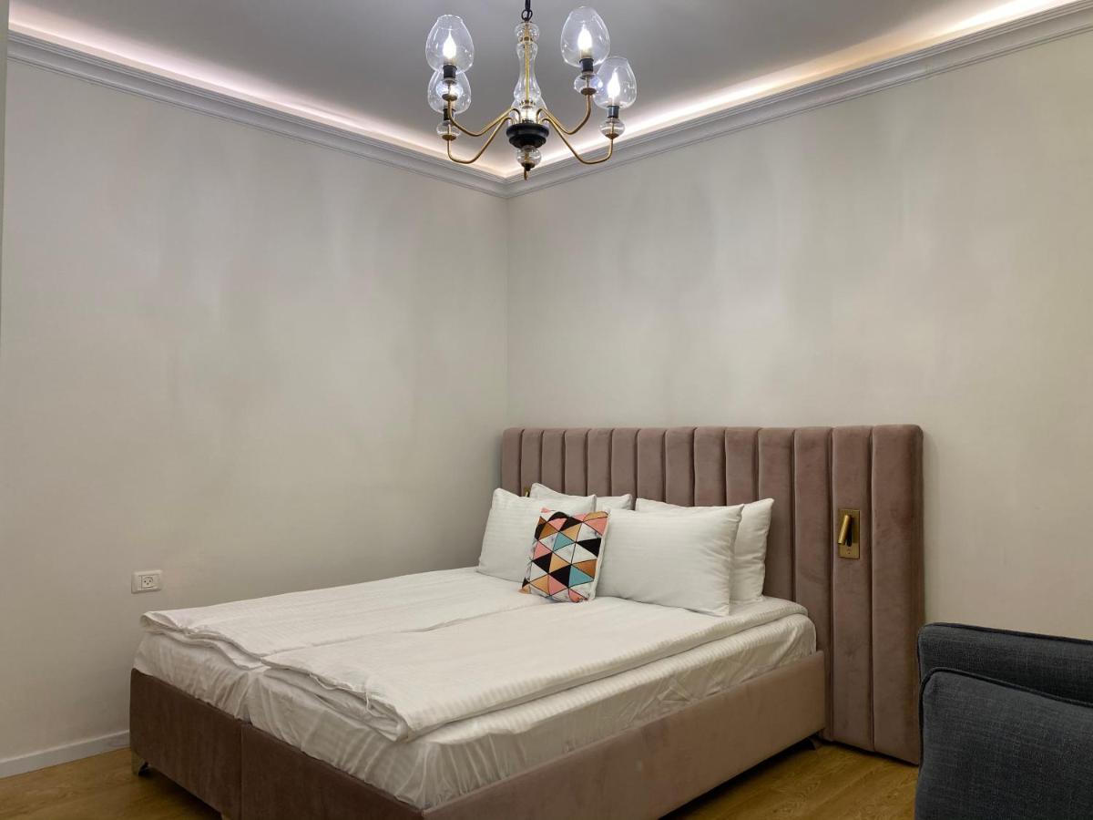 Rothschild Room Petach Tikva ภายนอก รูปภาพ